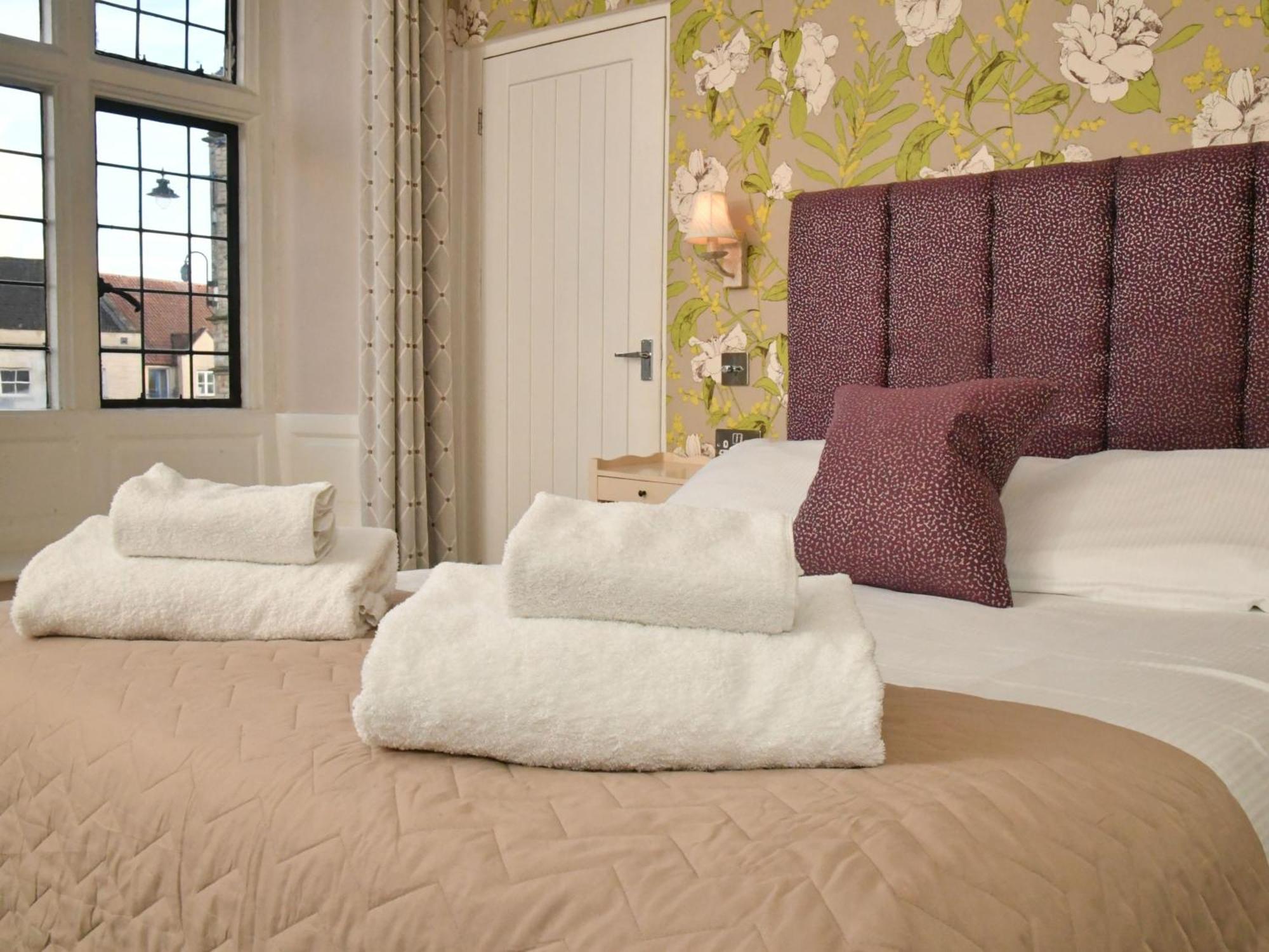 Lansdowne Strand Calne Room photo